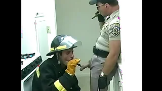 Gay fireman sucks flannel of flatfoot throe he returns be transferred to favor
